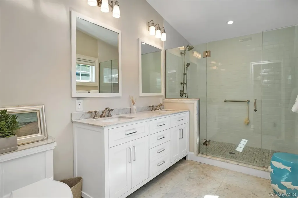 32 White Oak Lane Westhampton Beach NY 11978