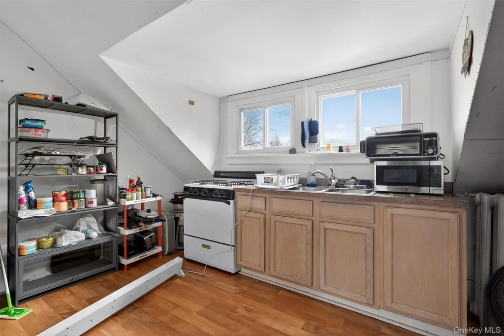 58 Leroy Place Newburgh NY 12550