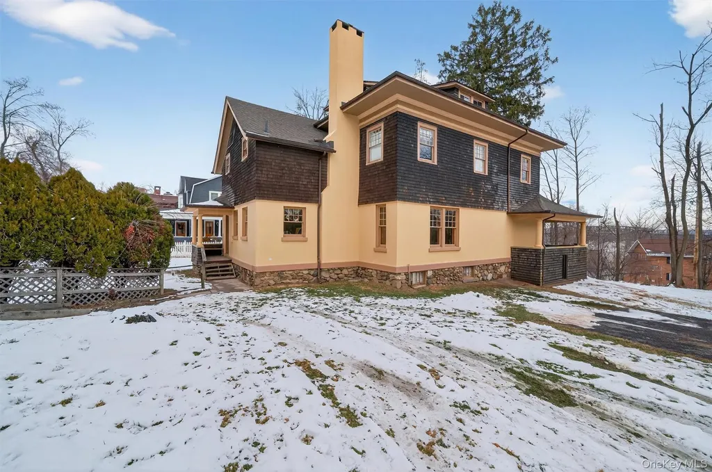 58 Leroy Place Newburgh NY 12550
