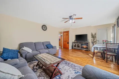 15007 85th Drive Briarwood NY 11432