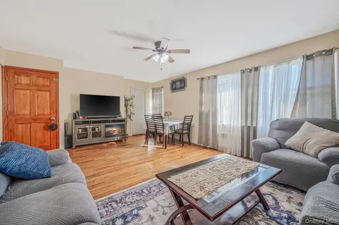 15007 85th Drive Briarwood NY 11432