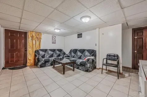 15007 85th Drive Briarwood NY 11432