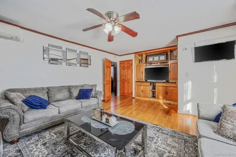 15007 85th Drive Briarwood NY 11432