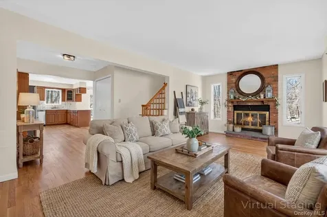 11 Shawnee Road Putnam Valley NY 10579