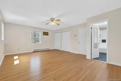 11 Shawnee Road Putnam Valley NY 10579