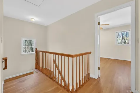 11 Shawnee Road Putnam Valley NY 10579