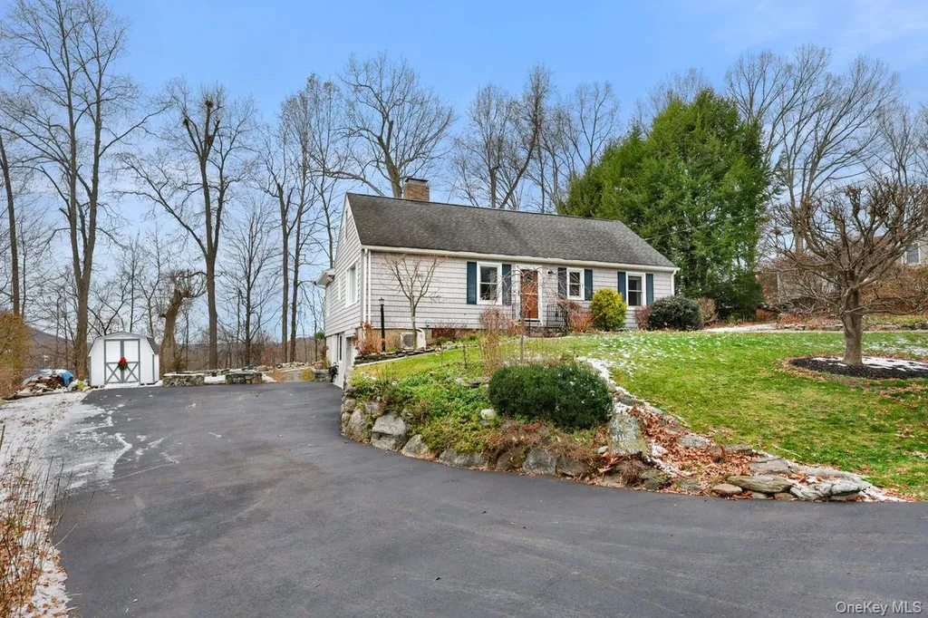 53 Hillcrest Avenue Brewster NY 10509
