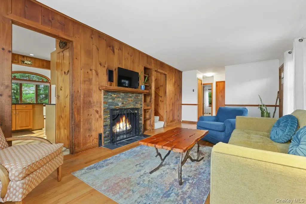 53 Hillcrest Avenue Brewster NY 10509
