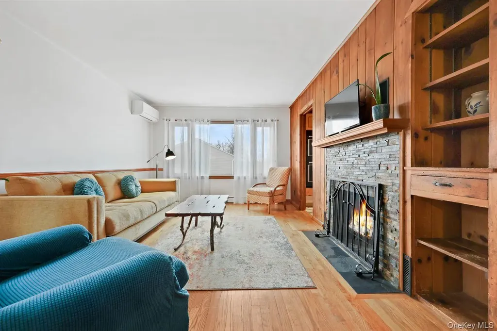 53 Hillcrest Avenue Brewster NY 10509