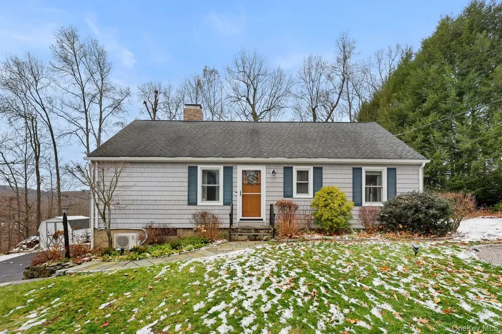 53 Hillcrest Avenue Brewster NY 10509