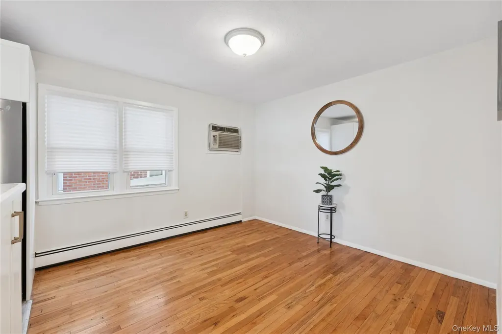 154-27 20th Road Whitestone NY 11357