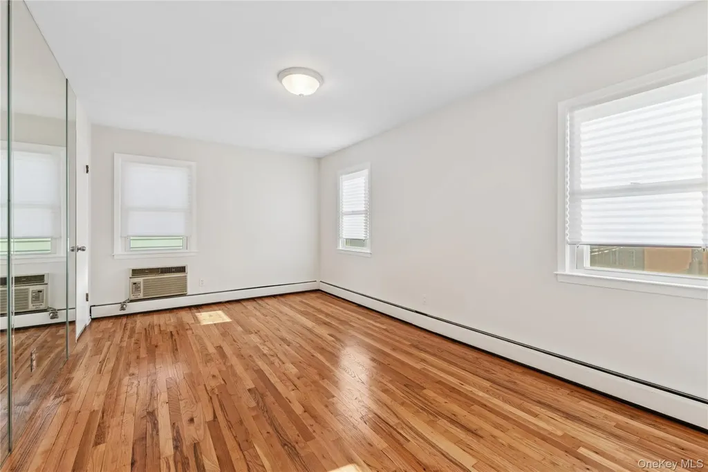 154-27 20th Road Whitestone NY 11357