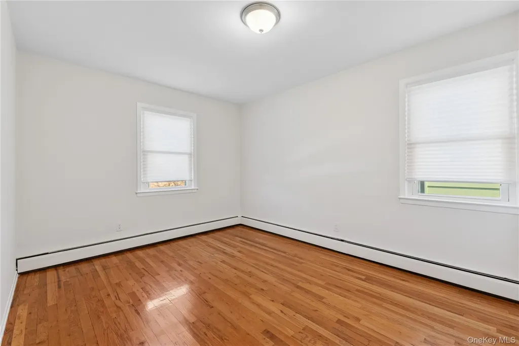 154-27 20th Road Whitestone NY 11357