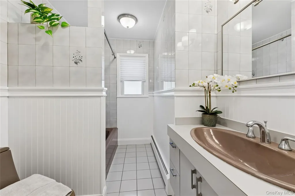 154-27 20th Road Whitestone NY 11357
