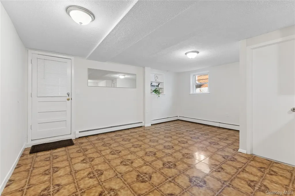 154-27 20th Road Whitestone NY 11357