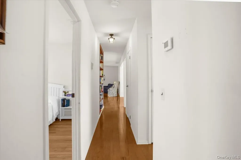 182 Connetquot Drive Oakdale NY 11769