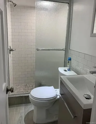 234 Richardson Street Brooklyn NY 11222