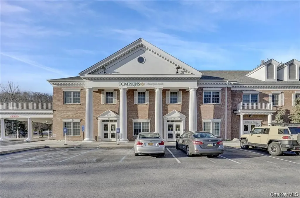 21 Peekskill Hollow Road Putnam Valley NY 10579