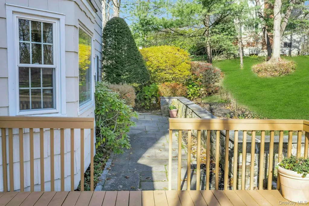 6 Douglas Drive Katonah NY 10536