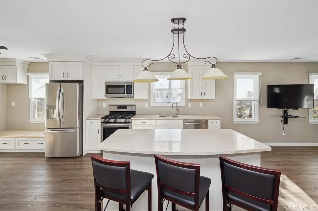 2319 Willow Street Wantagh NY 11793