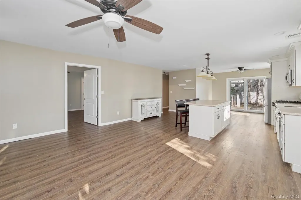 2319 Willow Street Wantagh NY 11793