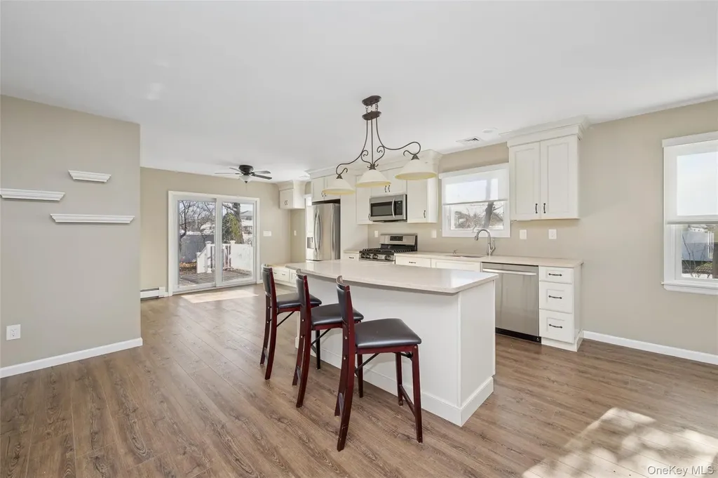 2319 Willow Street Wantagh NY 11793