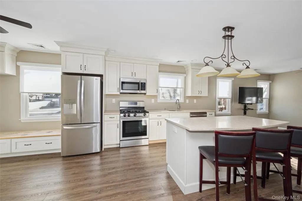 2319 Willow Street Wantagh NY 11793