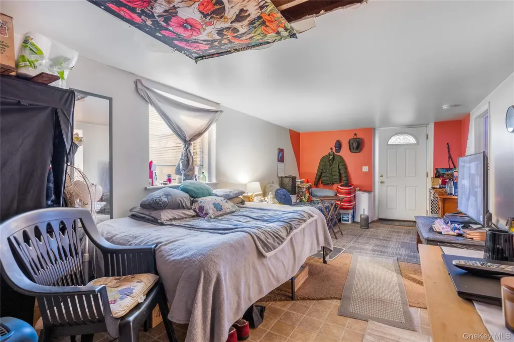 378 Mac Arthur Boulevard Hauppauge NY 11788