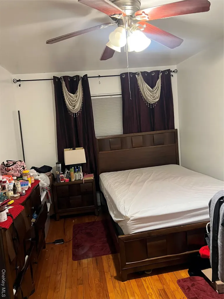 1461 E 233rd Street Bronx NY 10466