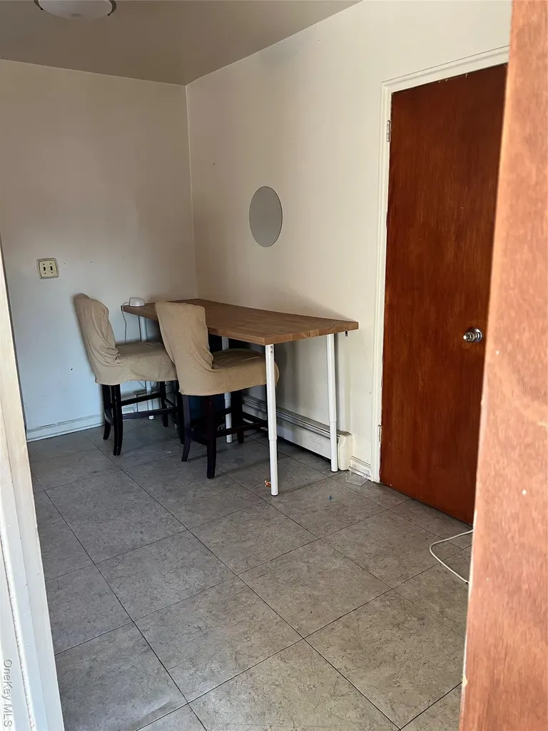 1461 E 233rd Street Bronx NY 10466