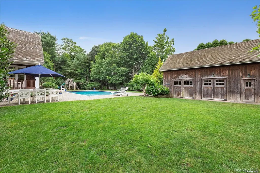 5 Anthony Lane Quogue NY 11959
