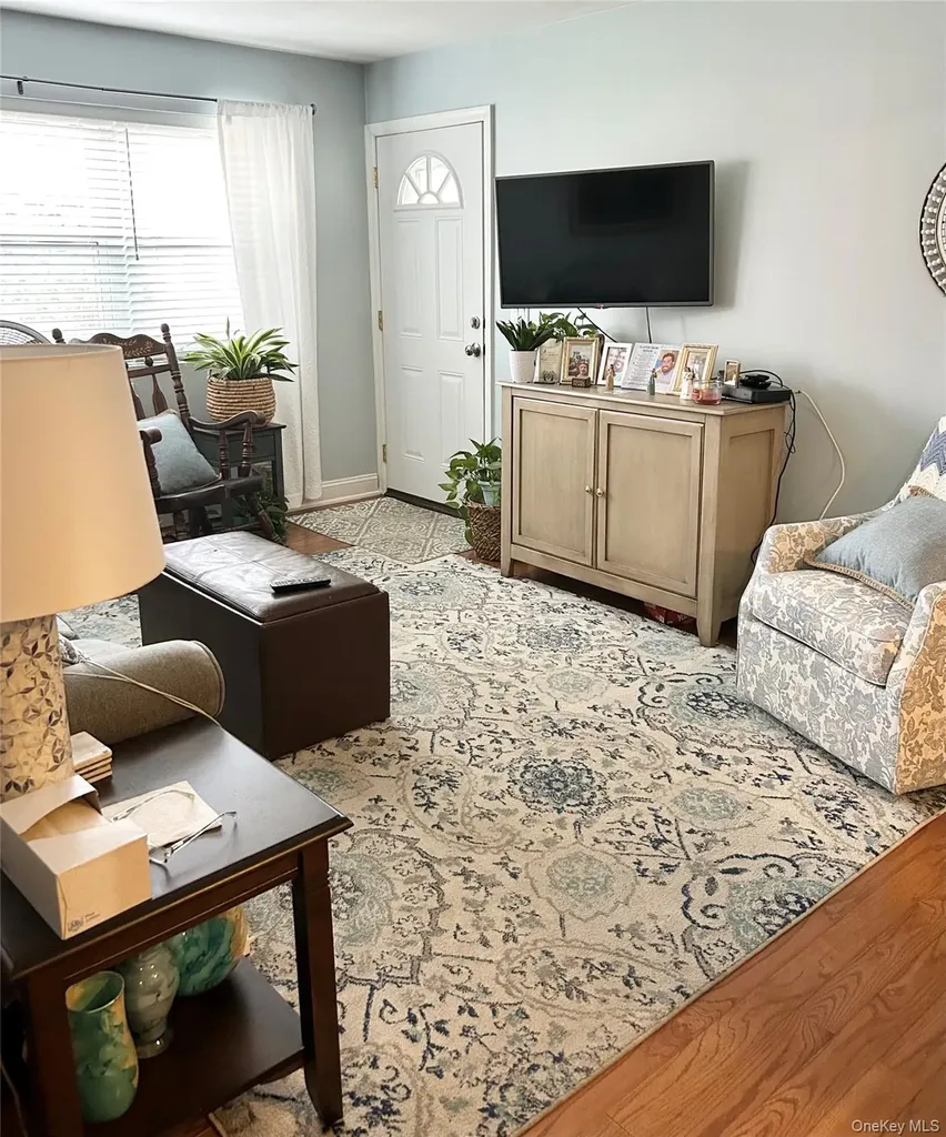 100 Connetquot Avenue East Islip NY 11580
