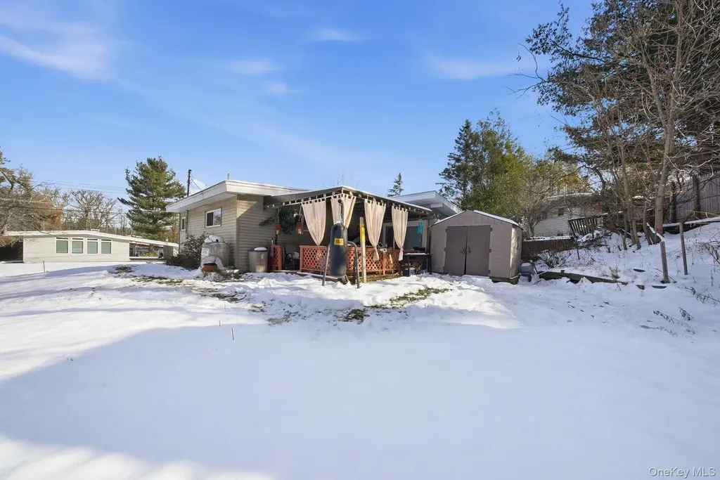 55 Straight Path Rock Hill NY 12775