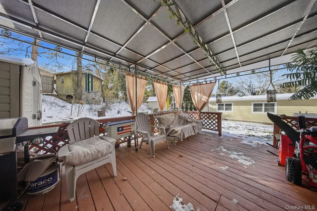 55 Straight Path Rock Hill NY 12775
