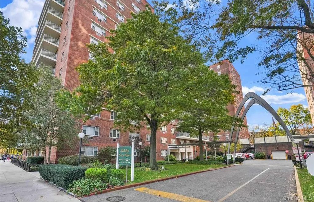 52-40 39 Drive Woodside NY 11377