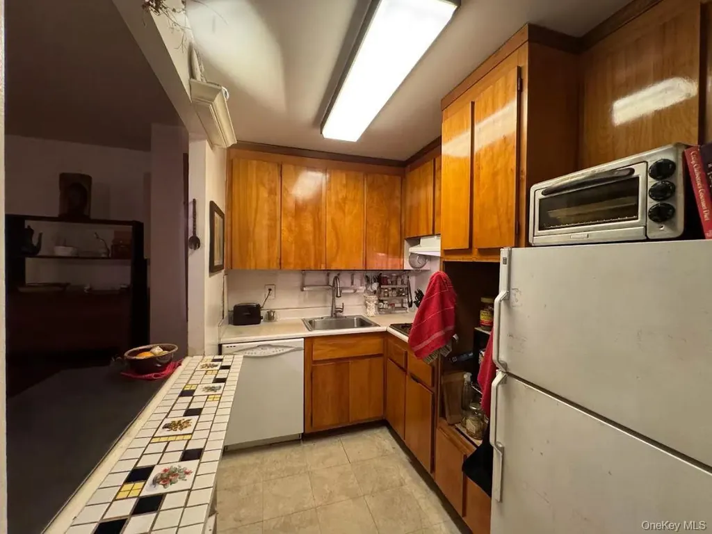 52-40 39 Drive Woodside NY 11377