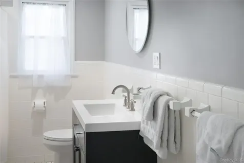 1 Hennessey Lane Poughkeepsie NY 12603