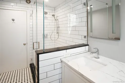 1 Hennessey Lane Poughkeepsie NY 12603