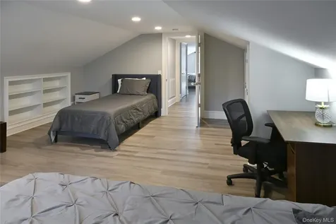 1 Hennessey Lane Poughkeepsie NY 12603