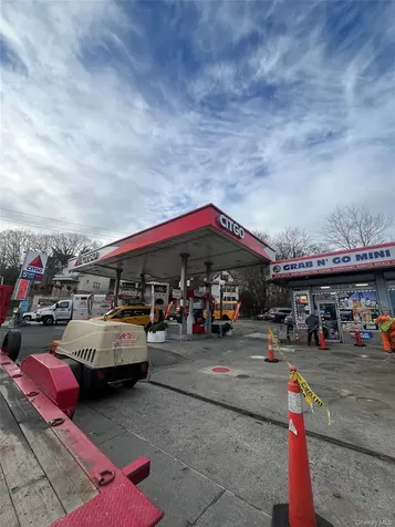 535 Vanderbilt Avenue Staten Island NY 10304