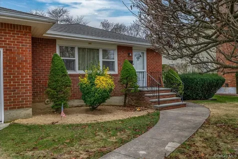 41 Meade Avenue Bethpage NY 11714