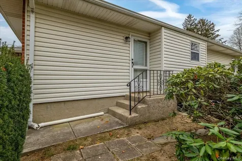 41 Meade Avenue Bethpage NY 11714