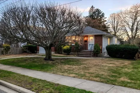 41 Meade Avenue Bethpage NY 11714