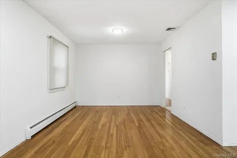 41 Meade Avenue Bethpage NY 11714