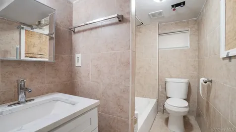 242-27 88 Drive Bellerose NY 11426