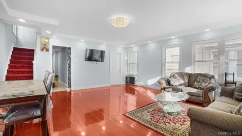 242-27 88 Drive Bellerose NY 11426