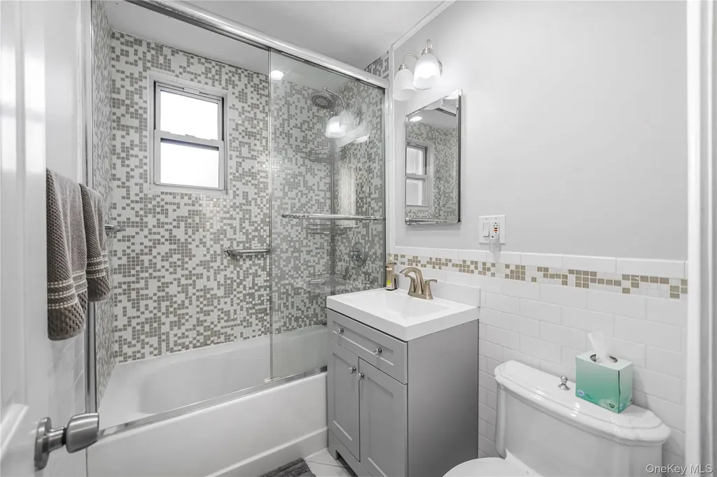 13 Bryant Crescent White Plains NY 10605