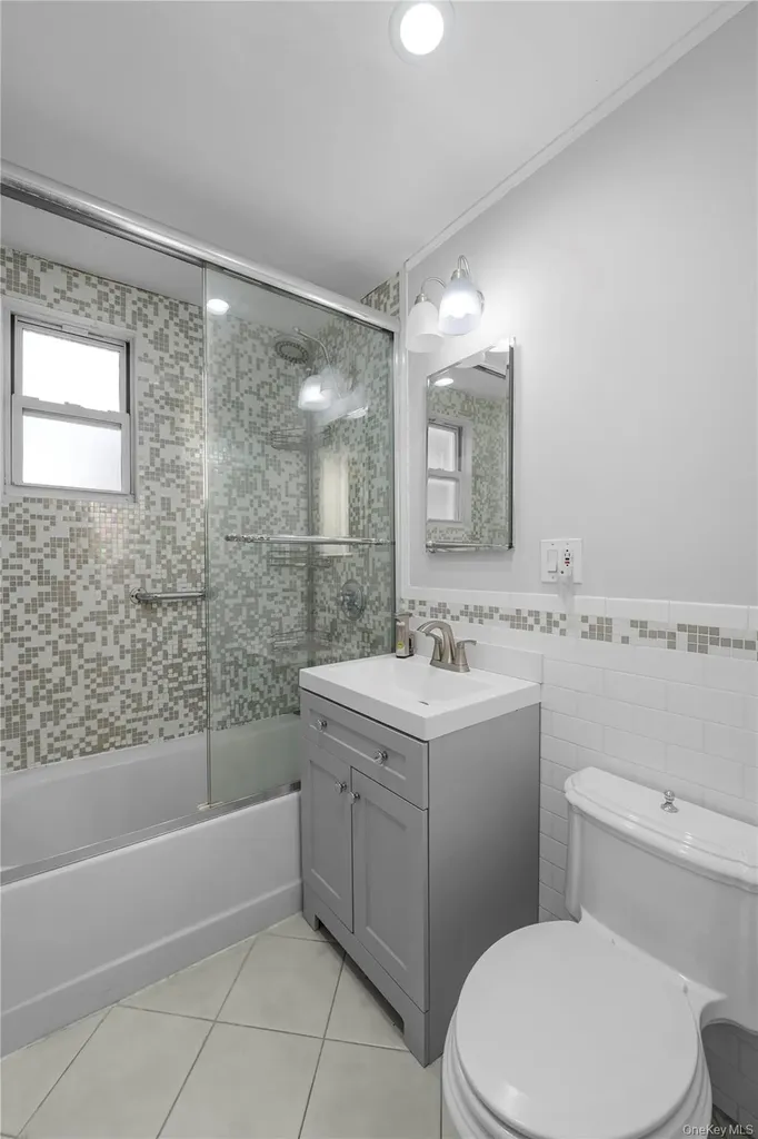 13 Bryant Crescent White Plains NY 10605