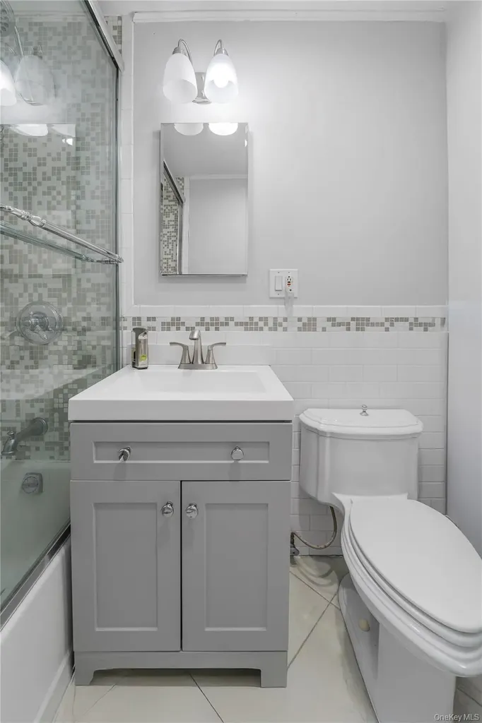 13 Bryant Crescent White Plains NY 10605