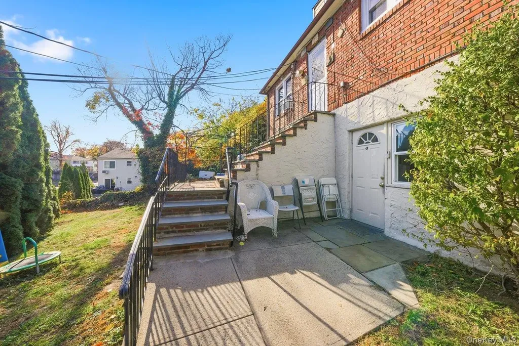 42 Paula Avenue Yonkers NY 10704
